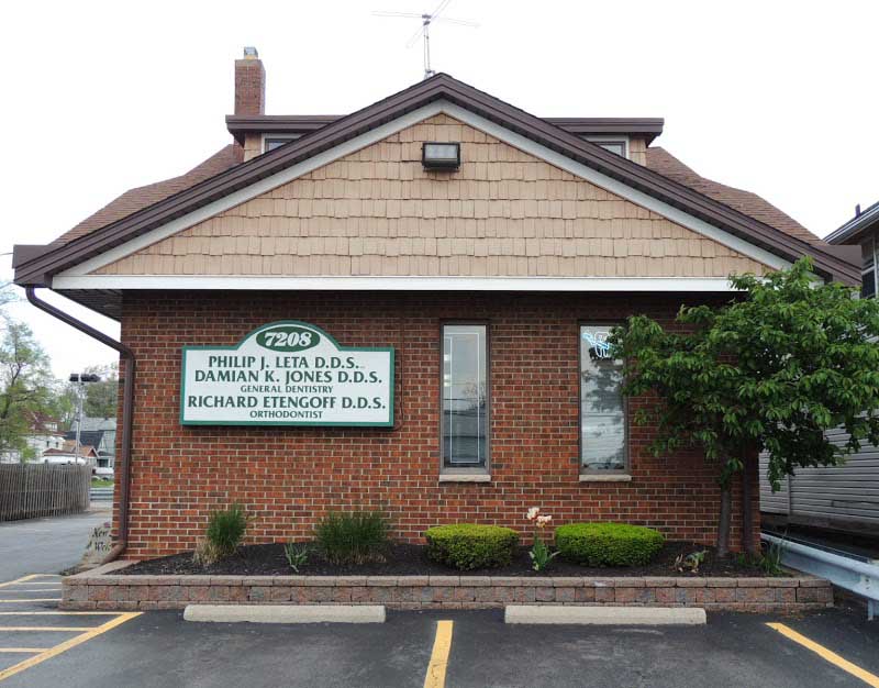 Dr. Philip Leta & Dr. Damian Jones | Veneers, Extractions and Dental Fillings