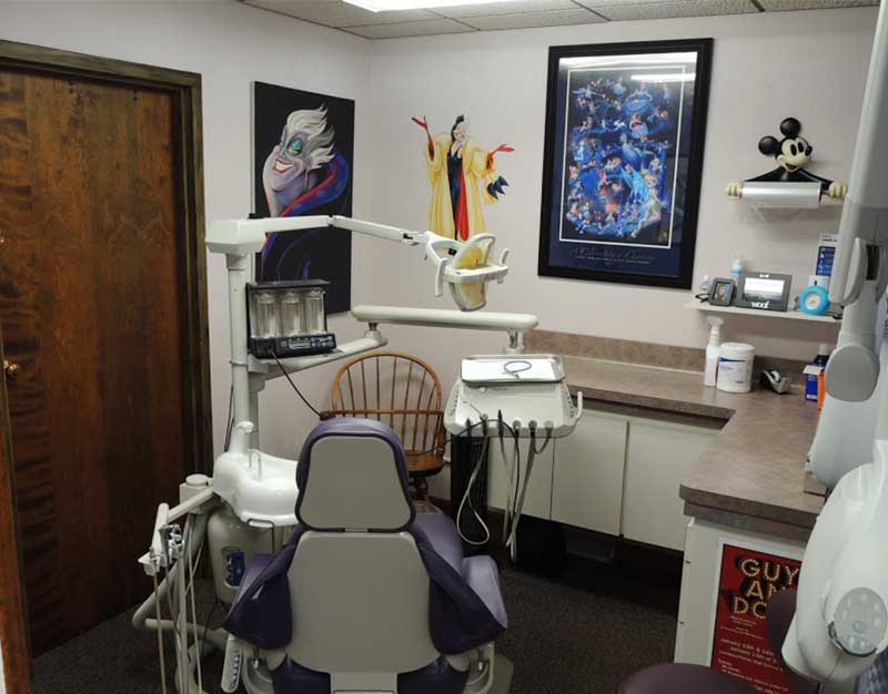 Dr. Philip Leta & Dr. Damian Jones | Emergency Treatment, Periodontal Treatment and Oral Exams